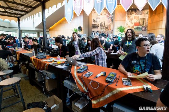 2025LPL春季赛今日赛程及积分榜