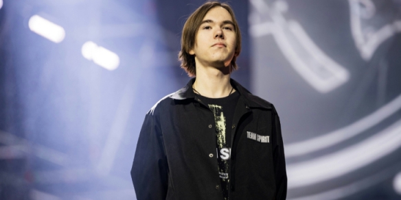 LCK官方：将为Deft、Faker举办十周年活动