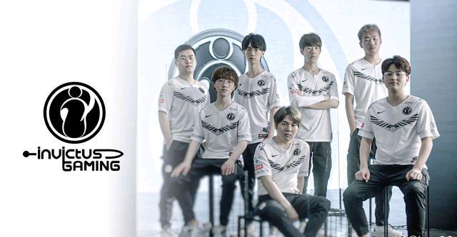 ZywOo 发布了自己的游戏鼠标